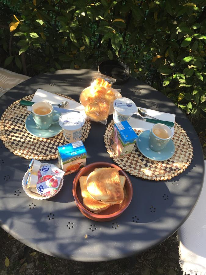 チェルノッビオ Casa La Viola Blu Bed & Breakfast エクステリア 写真