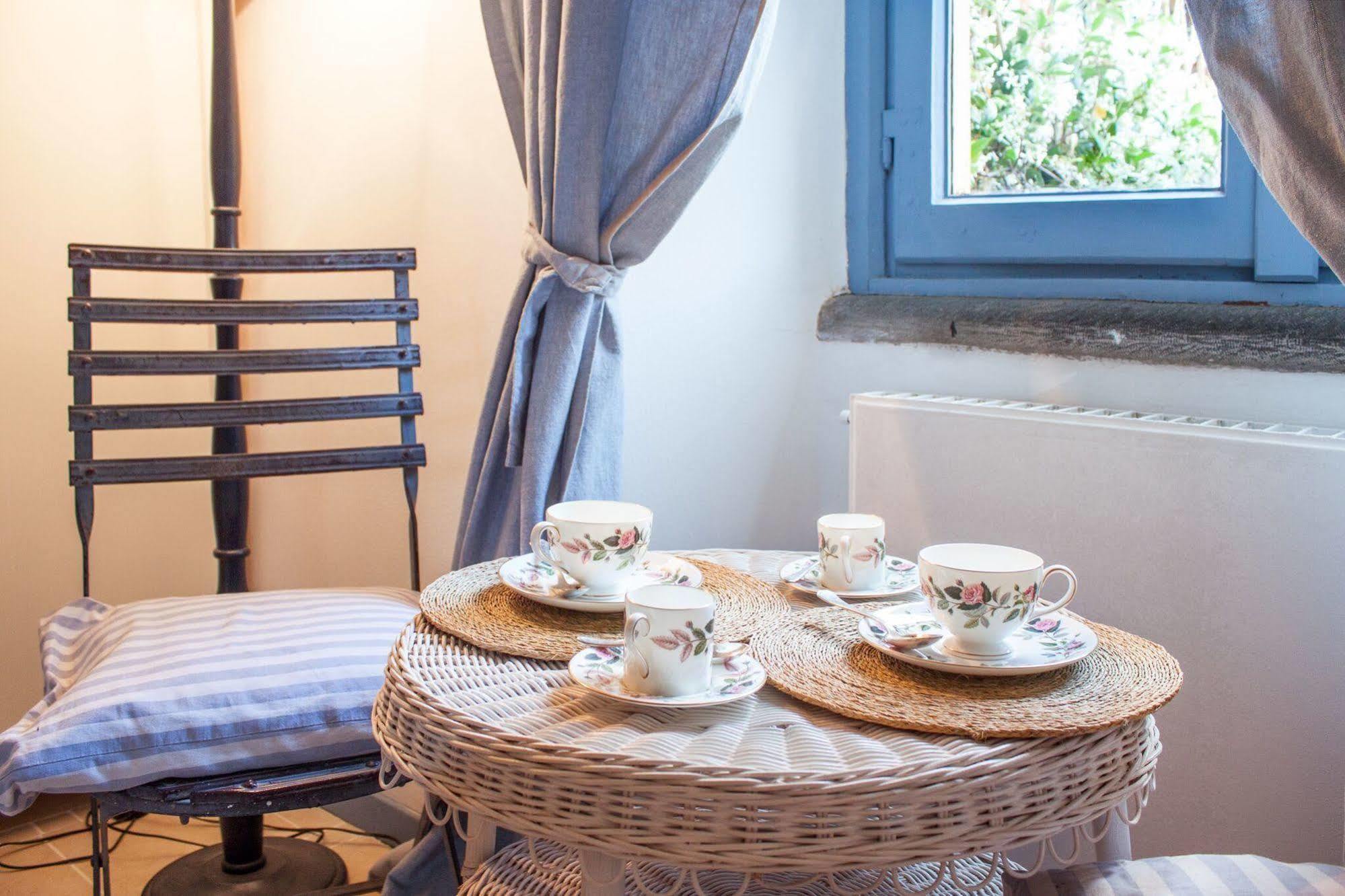チェルノッビオ Casa La Viola Blu Bed & Breakfast エクステリア 写真